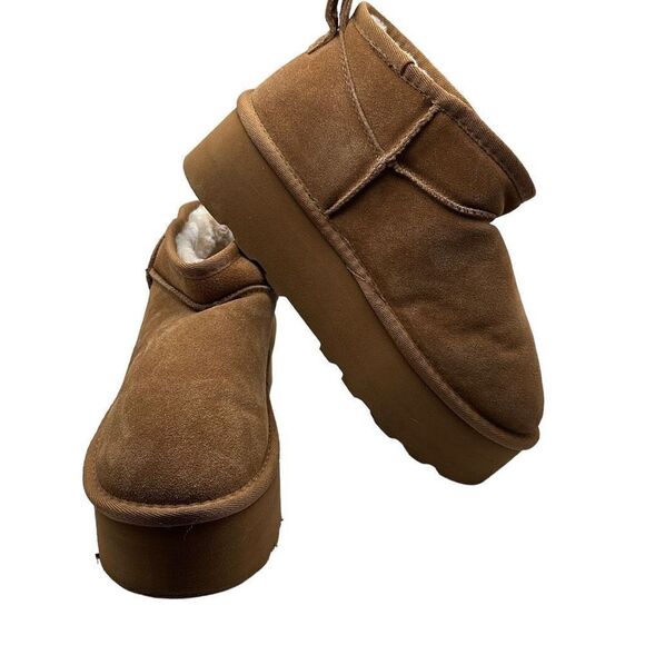 CUSHIONAIRE Women's Genuine Suede pull on platform boot 9 CHESTNUT - Picture 6 of 7